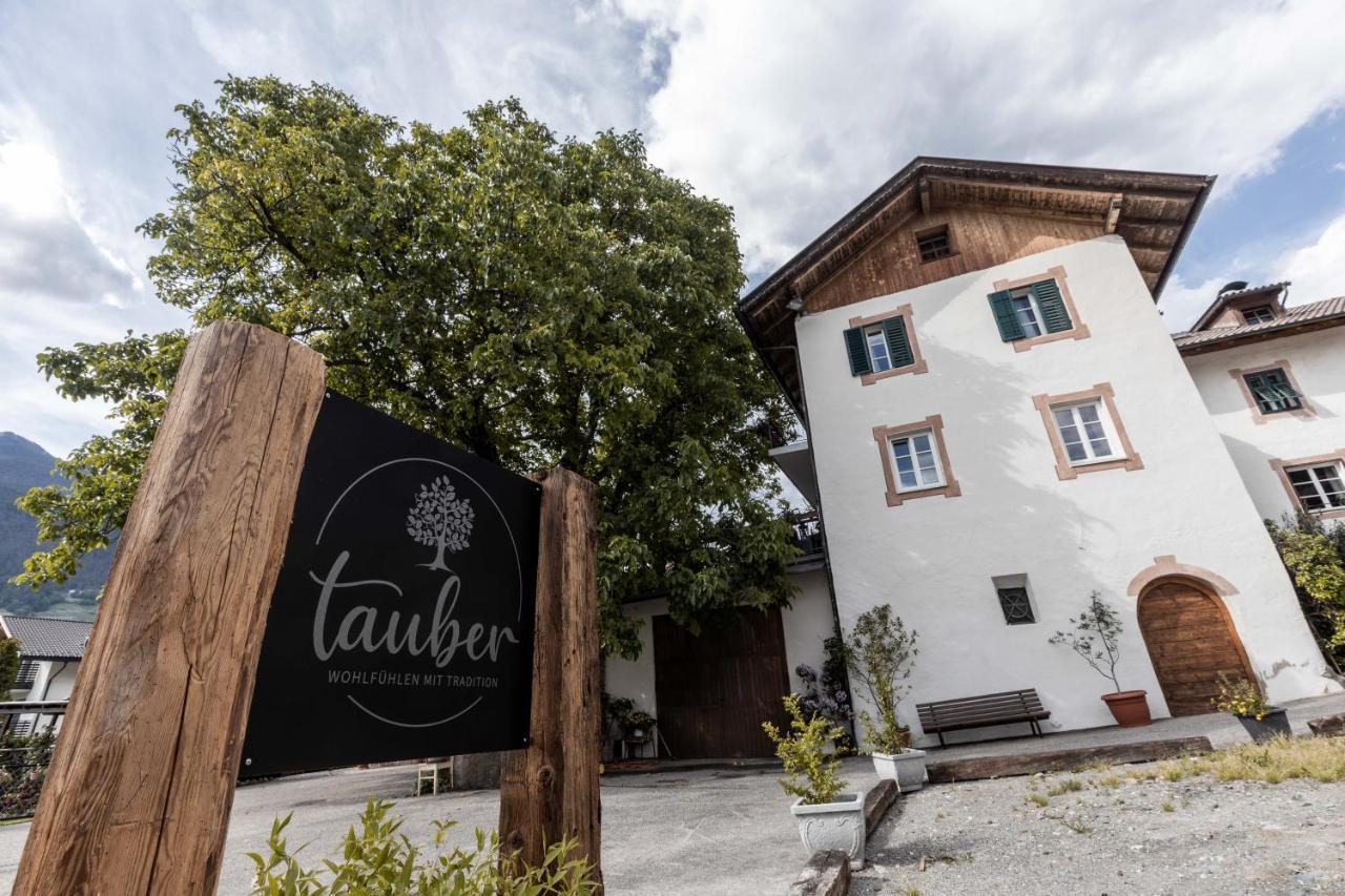 Garni Hotel Tauber Брессаноне Екстер'єр фото
