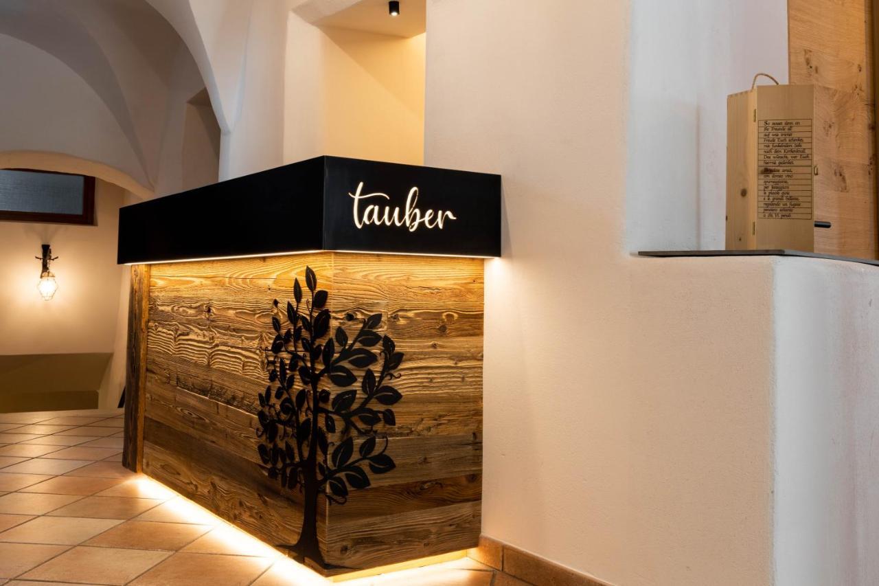 Garni Hotel Tauber Брессаноне Екстер'єр фото